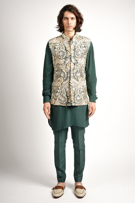 Zayan Embellished Bundi