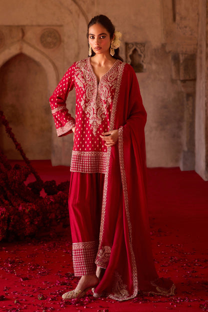 TAHIRA