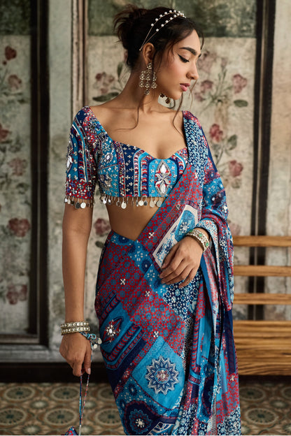 TEAL PRINT AND AND HIGHLIGHTED PRE-DRAPED CLASSIC SAREE SET