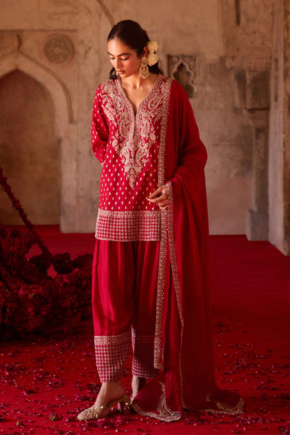 TAHIRA