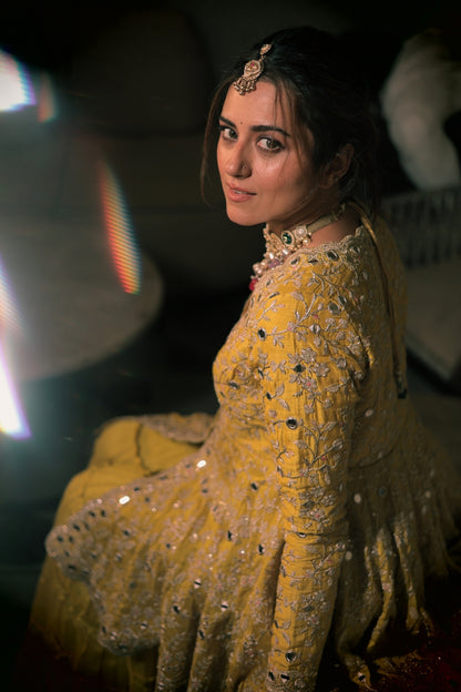 Zeya Sharara Set