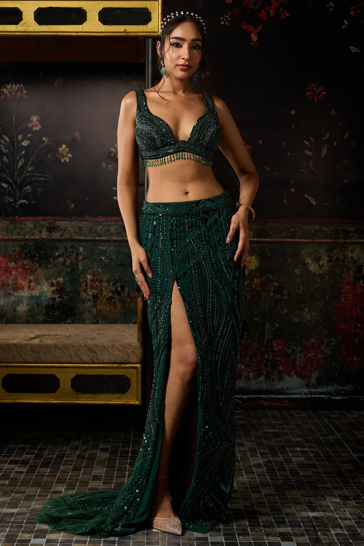 Emerald Green Embellished Trail Slit Skirt Set