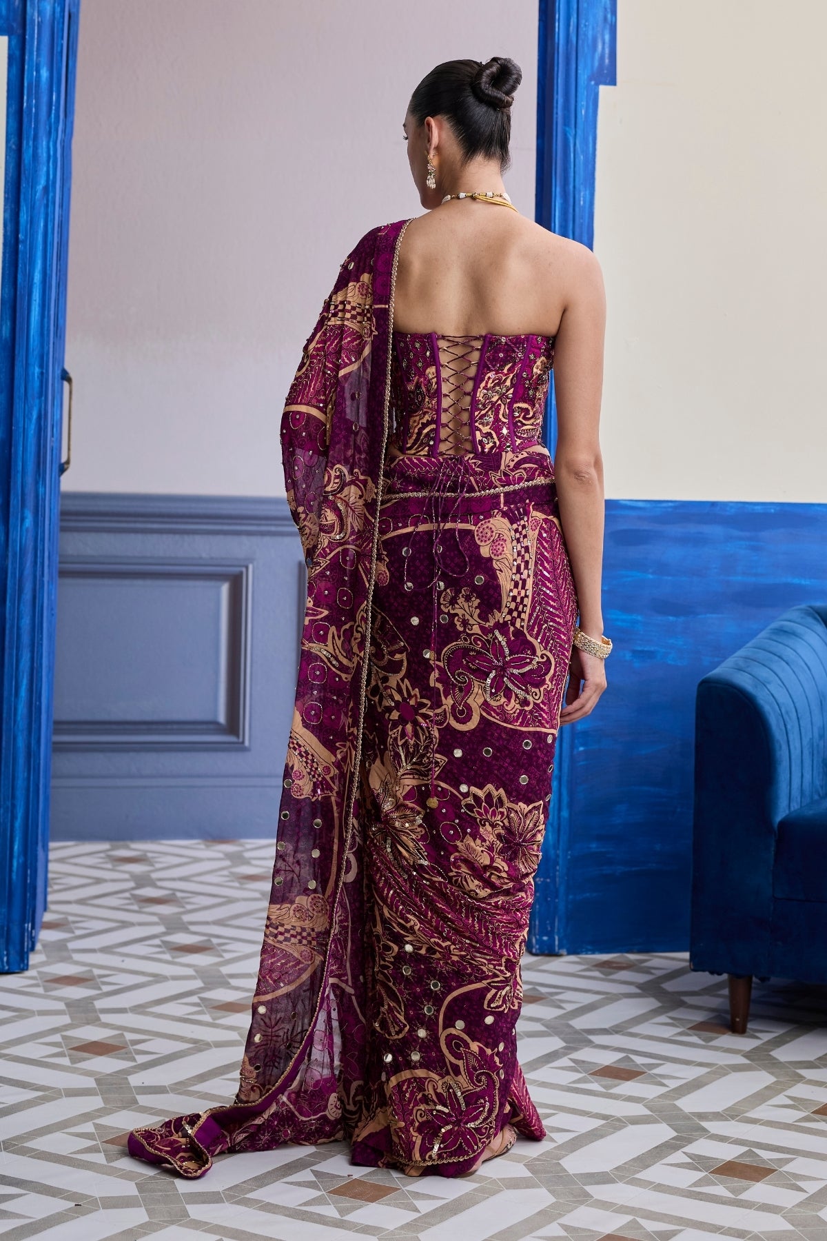 MAGENTA FLORAL CORSET WITH DRAPE CLASSIC SKIRT SAREE SET