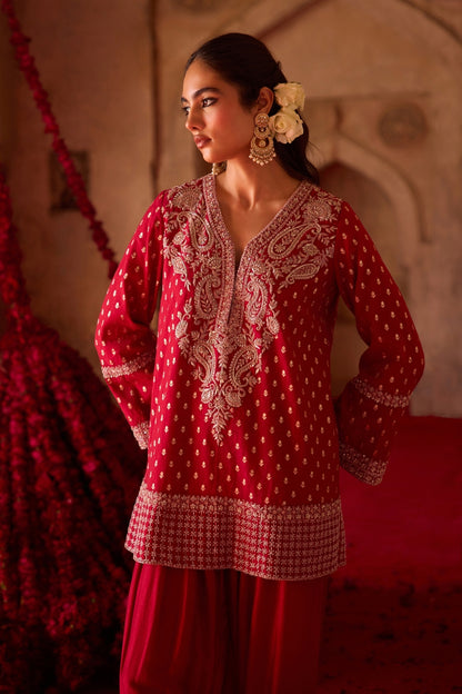 TAHIRA