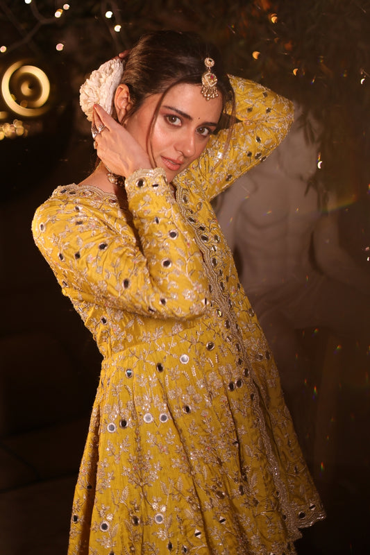 Zeya Sharara Set