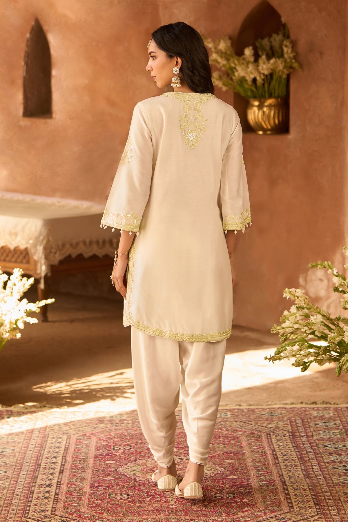 Nyra - Daisy Ivory With Mint Green Short Kurta And Dhoti