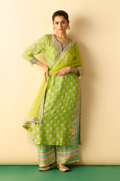 Dwiti Kurta Set
