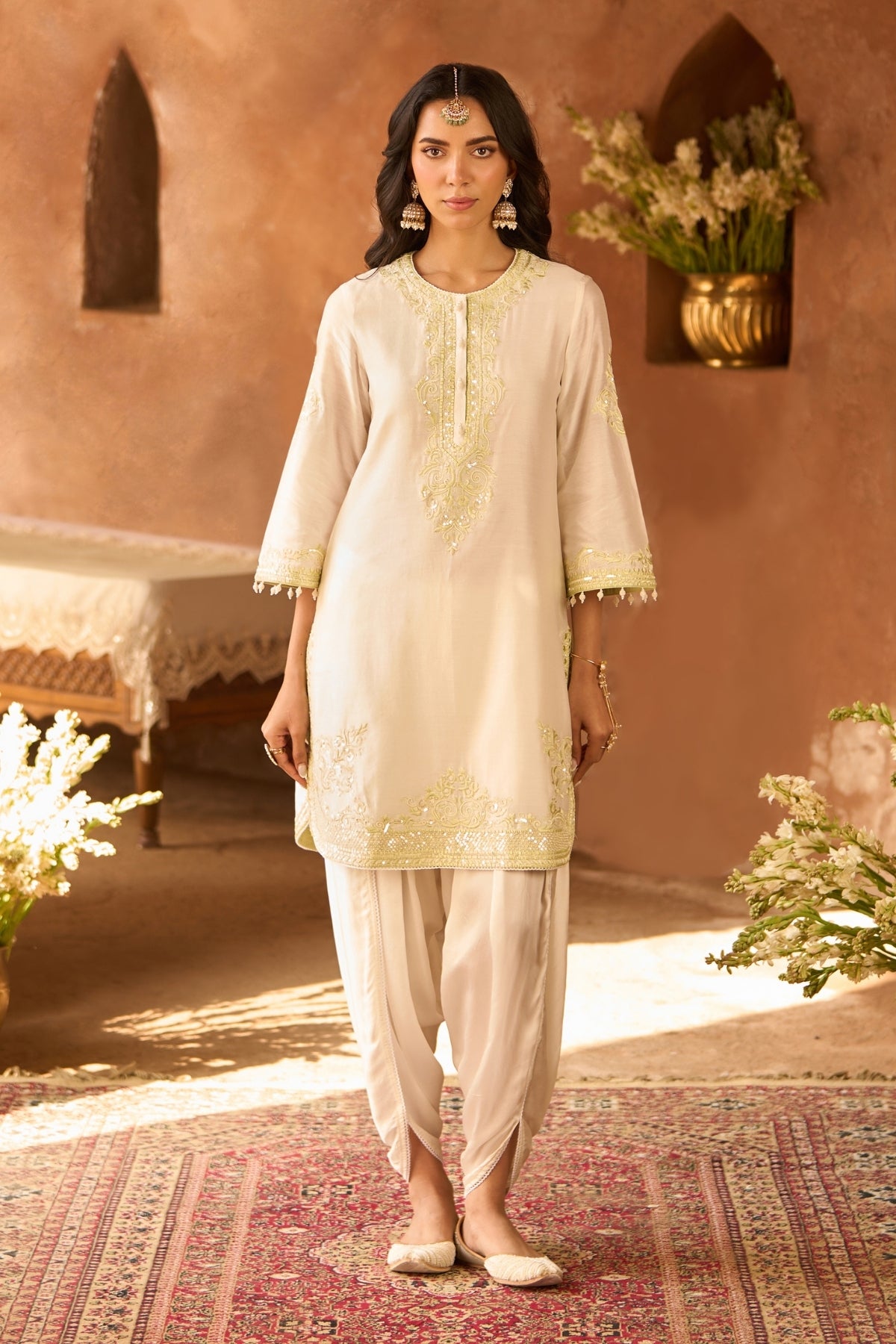 Nyra - Daisy Ivory With Mint Green Short Kurta And Dhoti