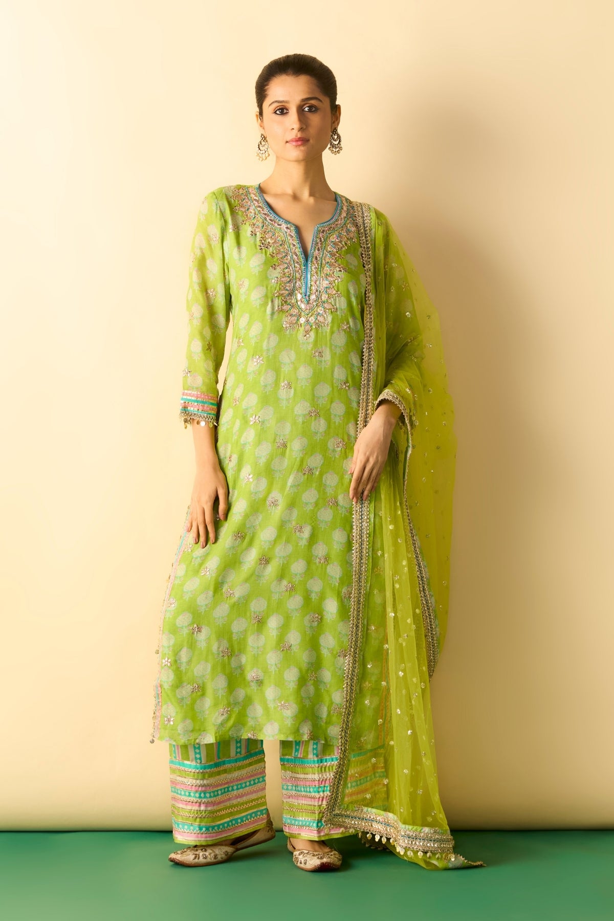 Dwiti Kurta Set