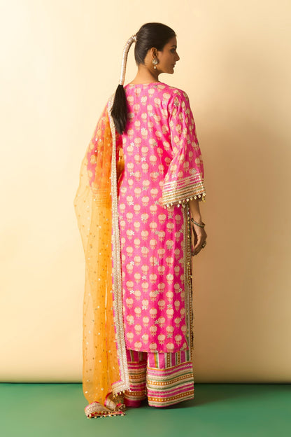 Dwiti Kurta Set