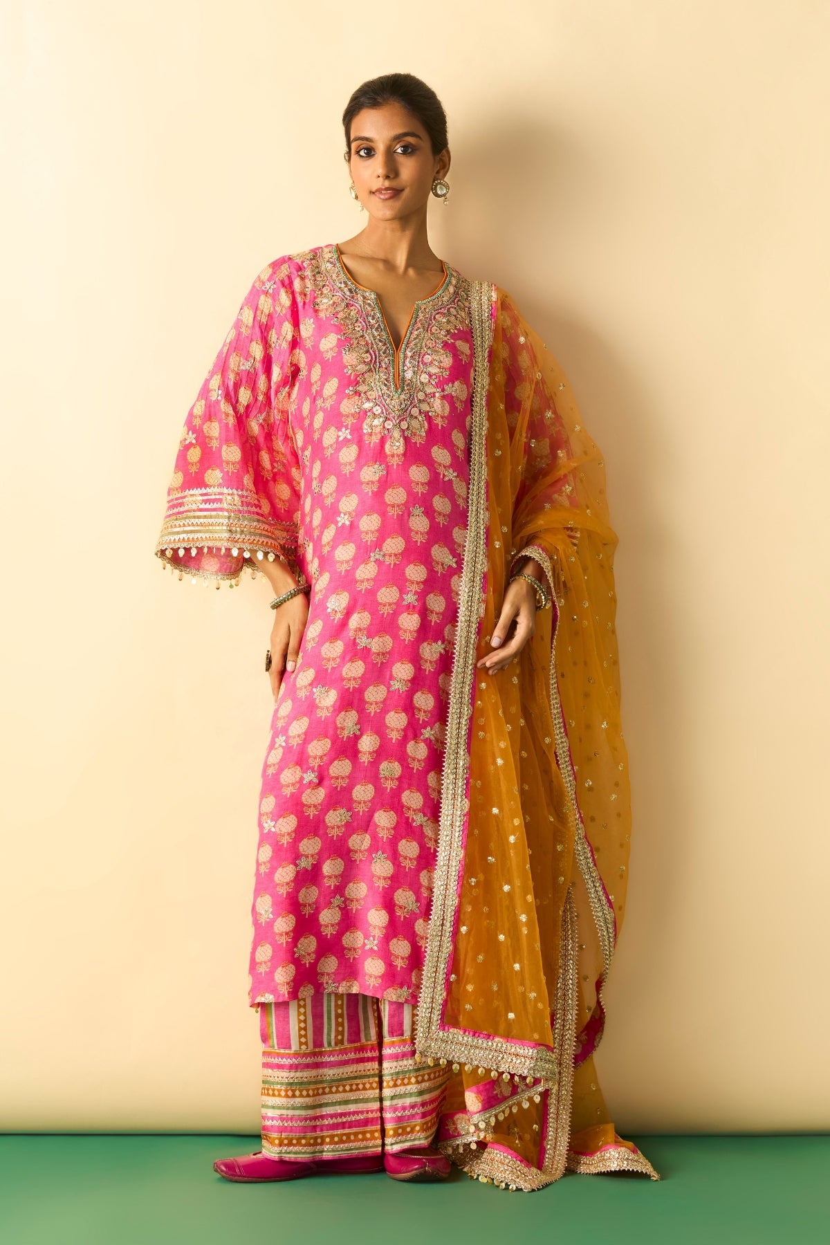 Dwiti Kurta Set