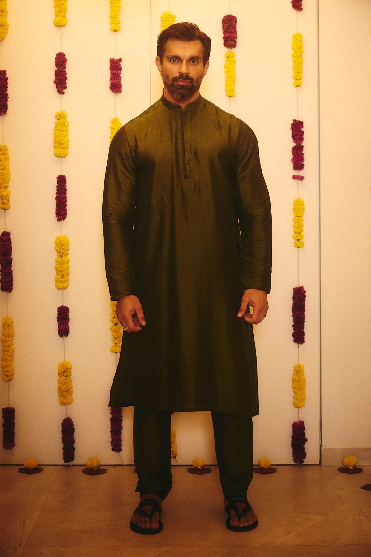 Karan Singh Grover in Farid Kurta Set