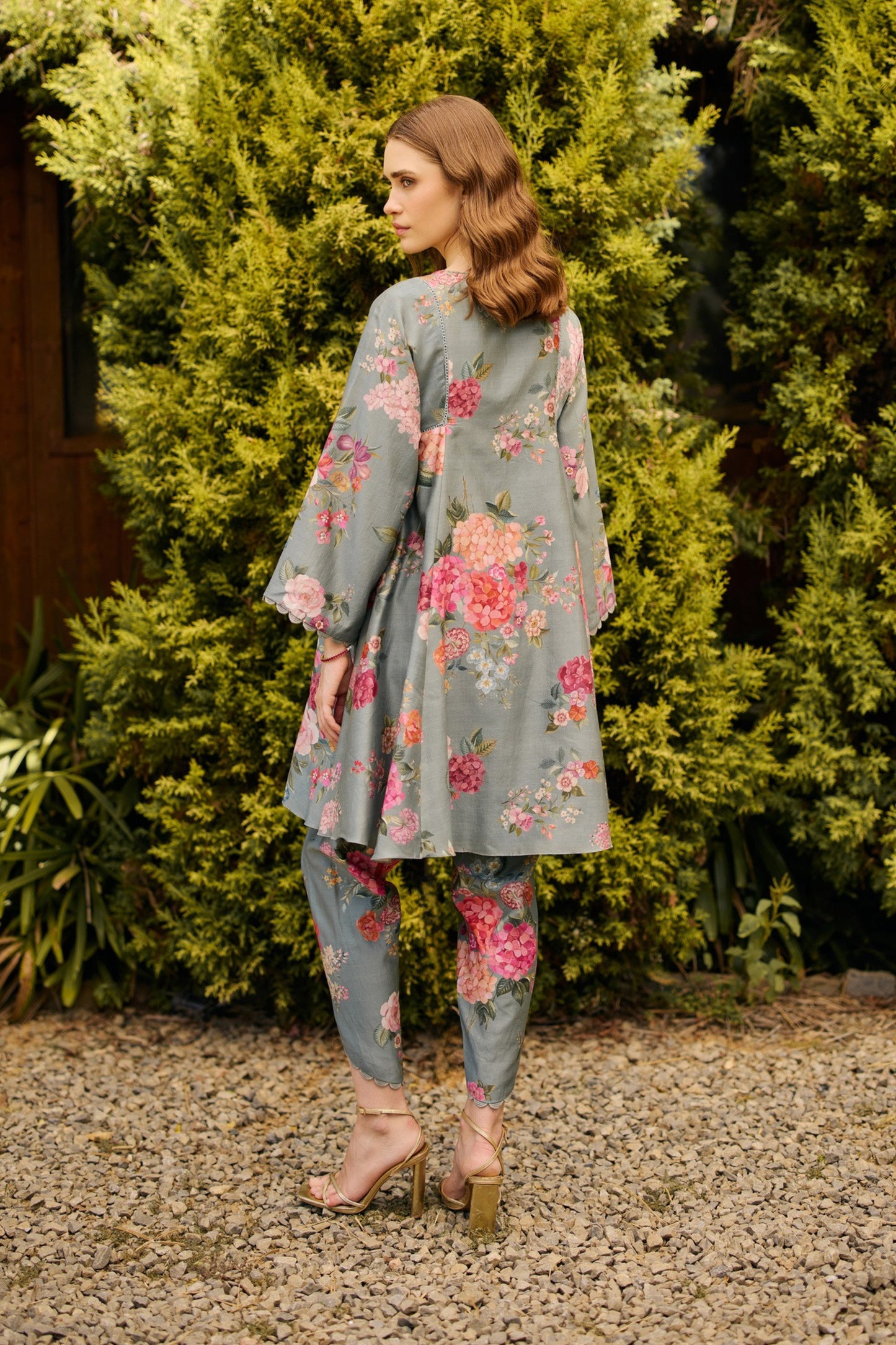 POWDER BLUE FLORAL PRINT