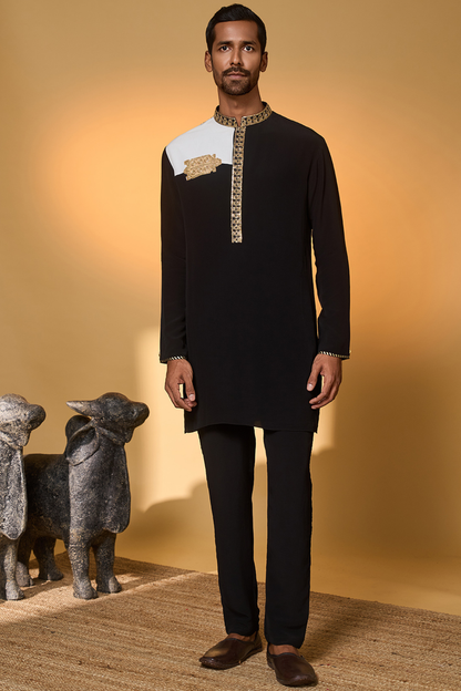 Black & White Turtle Tale Kurta Set