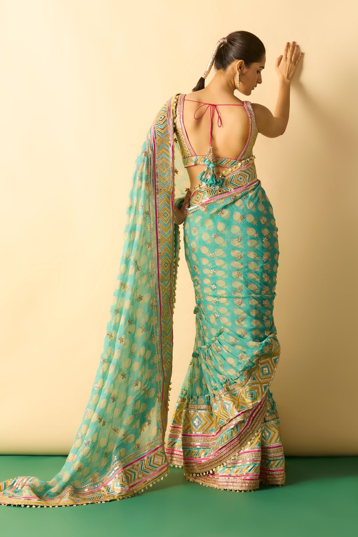 Jasleen Saree Set
