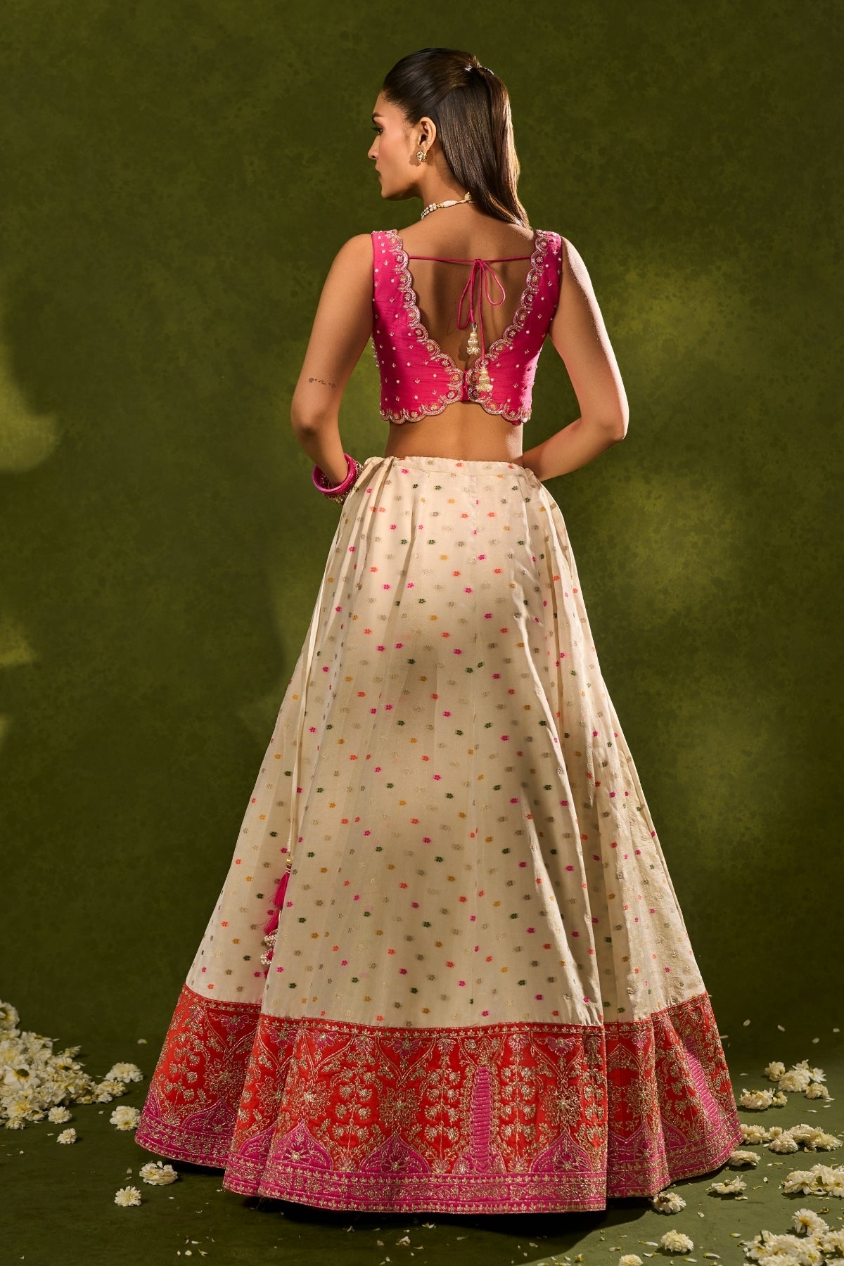 ANVI LEHENGA