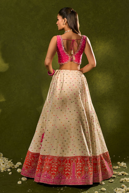 ANVI LEHENGA