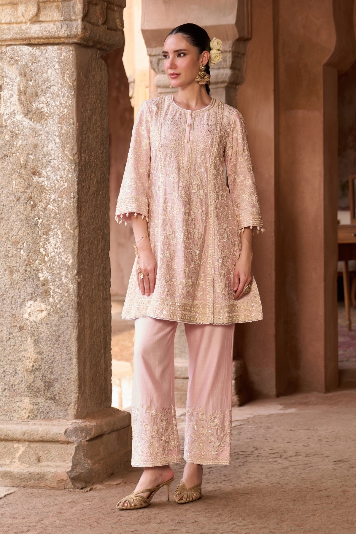 Saboor - Pink Short A-line Kurta With Straight Pants And Dupatta