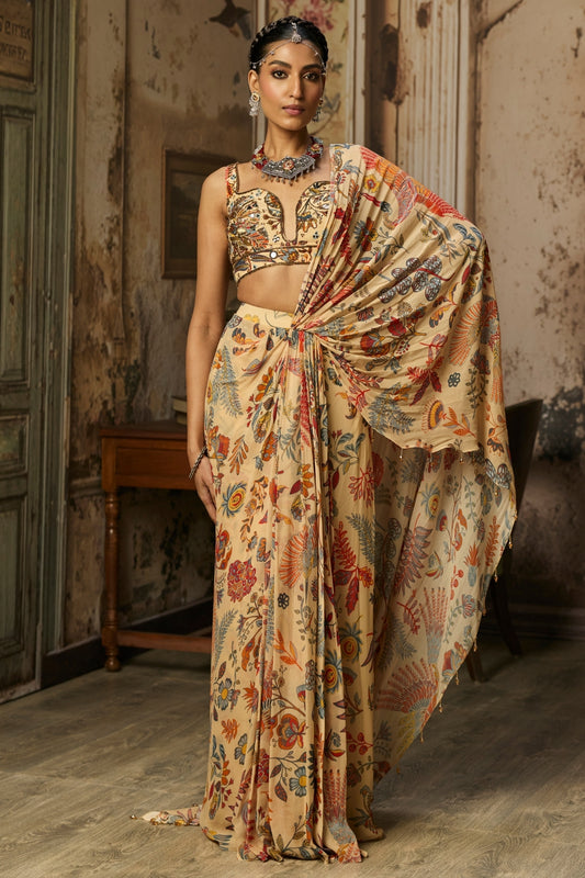 BEIGE PRINTED AND HIGHLIGHTED BLOUSE SKIRT SAREE SET