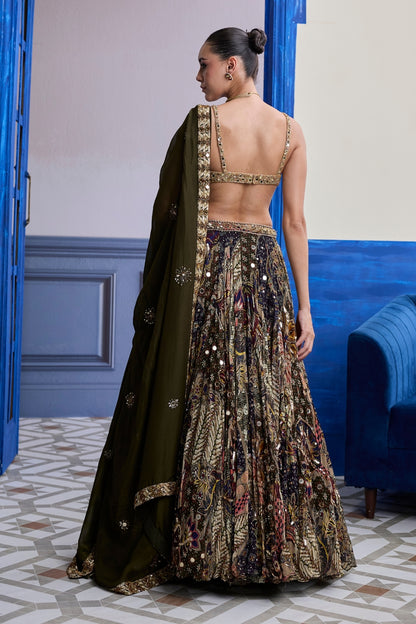 GOLD EMBROIDERED BLOUSE WITH HIGHLIGHTED LEHENGA & EMBROIDERED DUPATTA SET