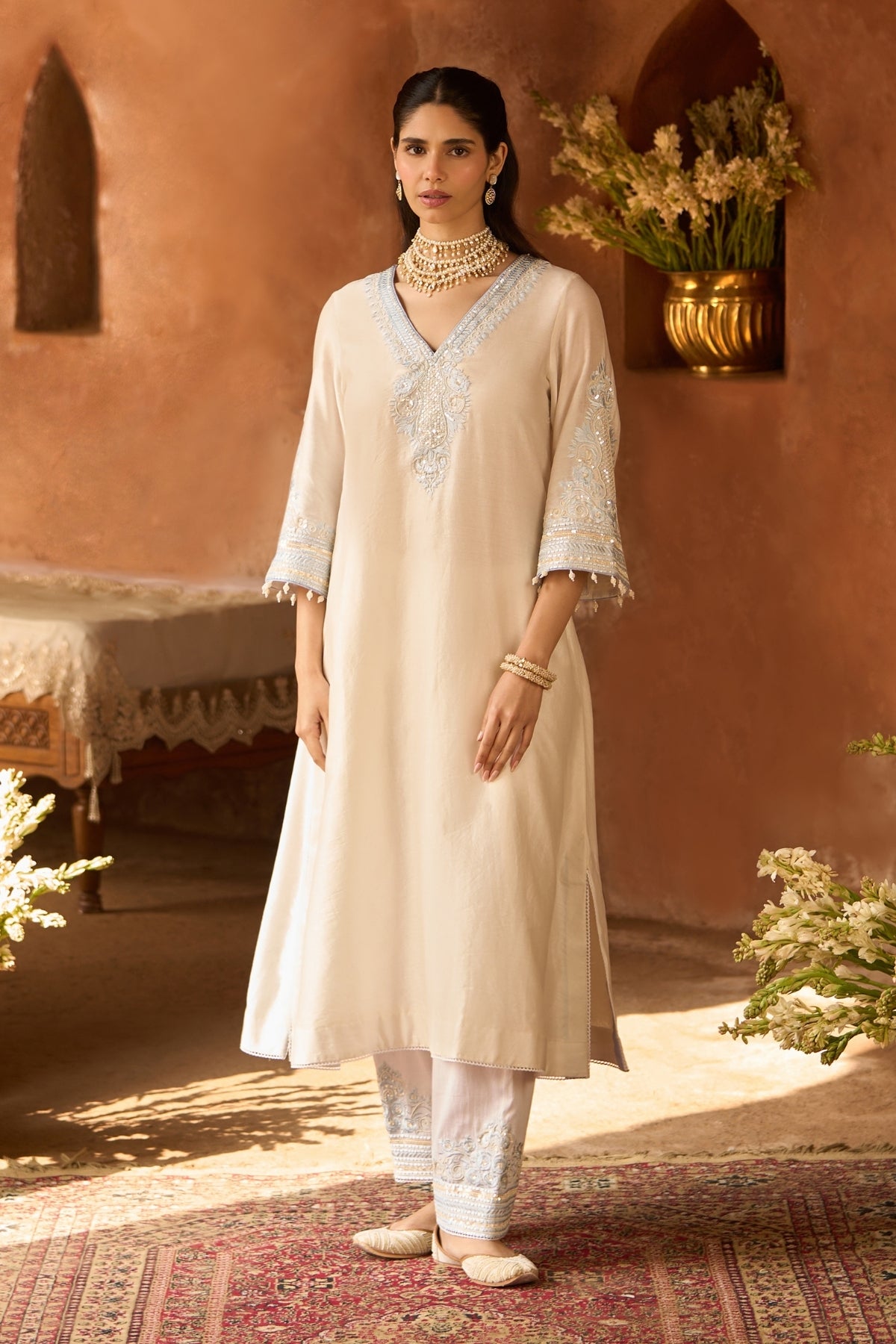 Sahabat - Daisy Ivory With Blue Kaaftan With Salwar