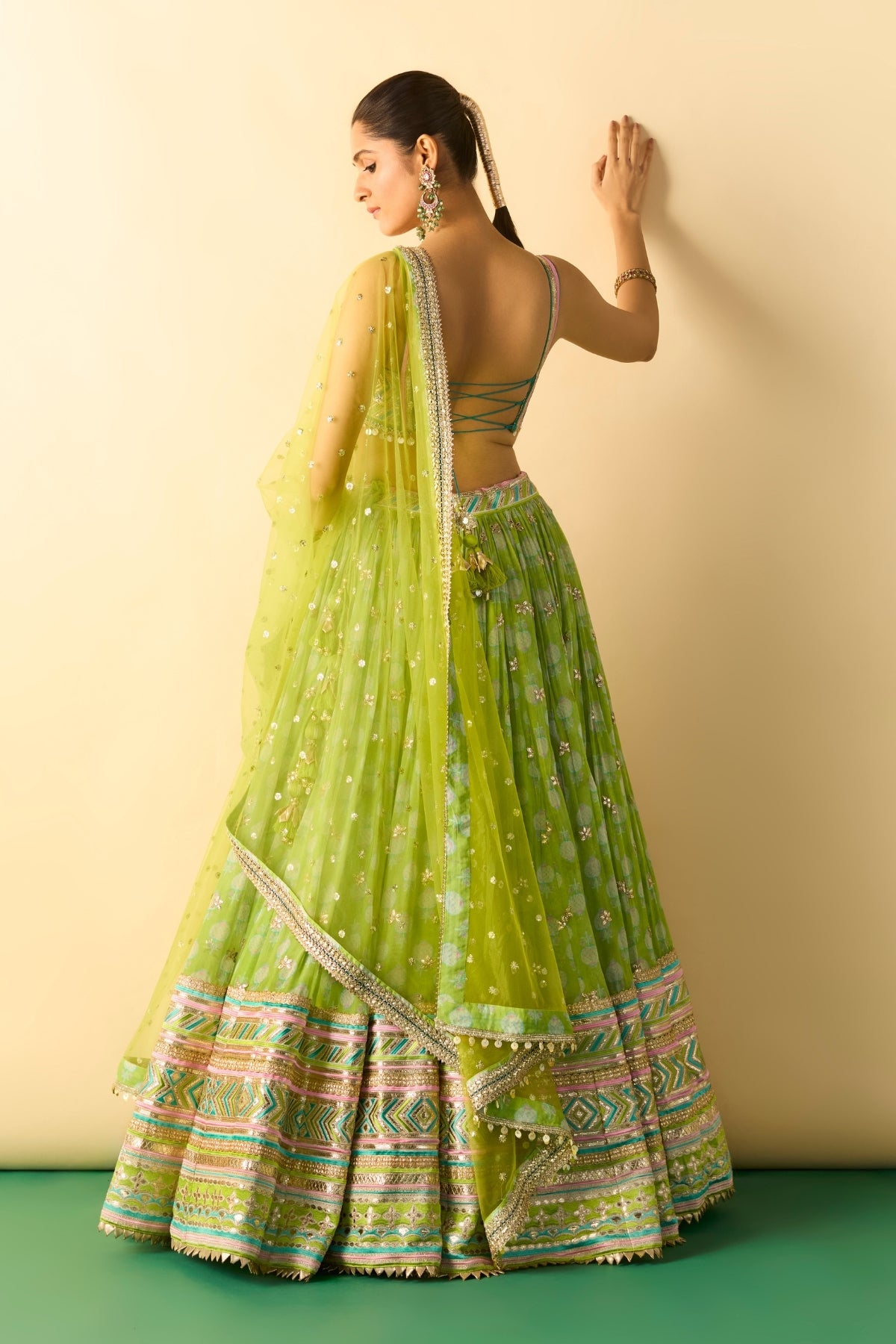 Mannat lehenga set