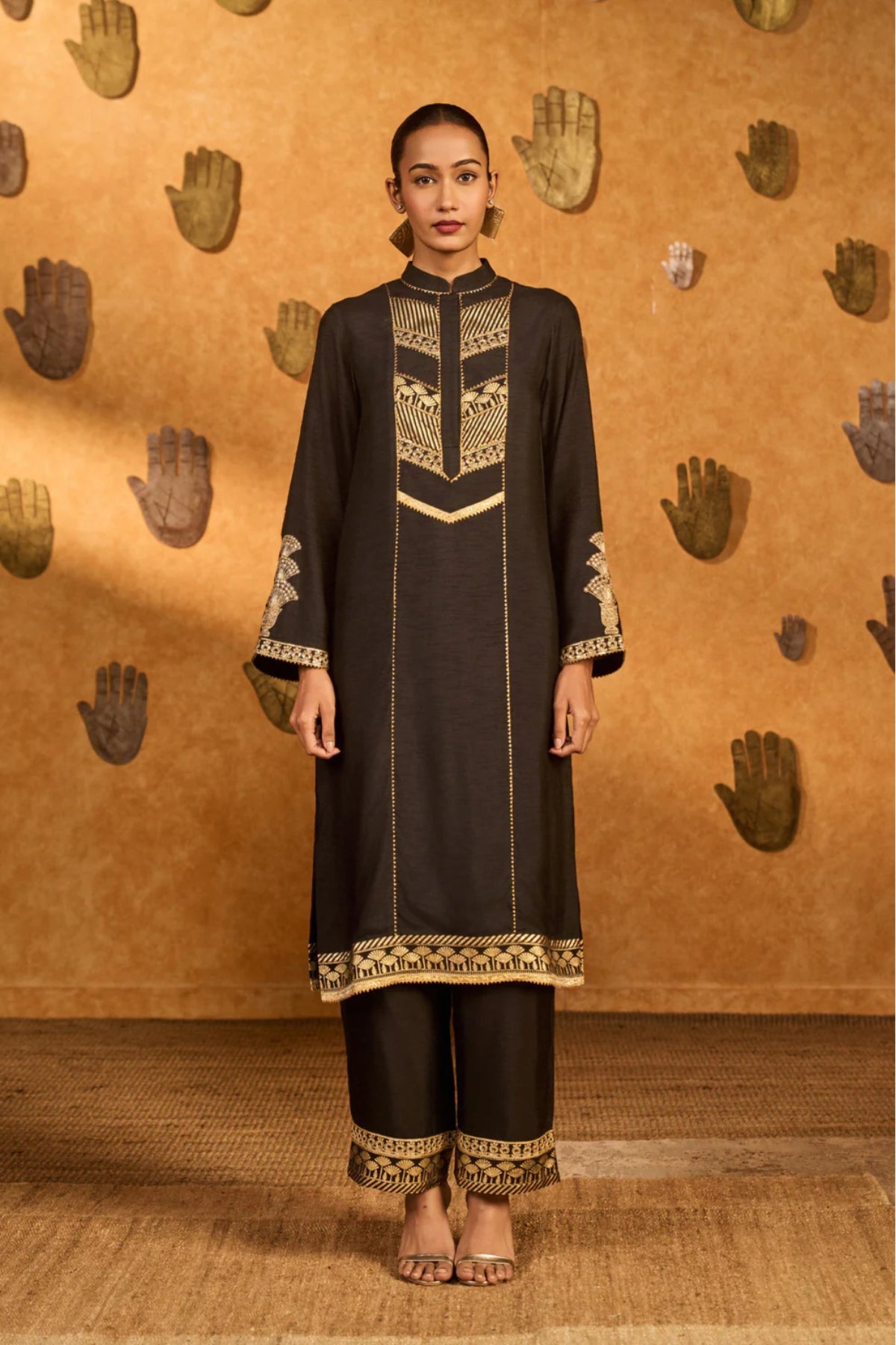 Black Vase Culotte Set