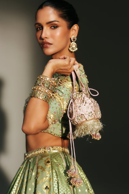 JIYA