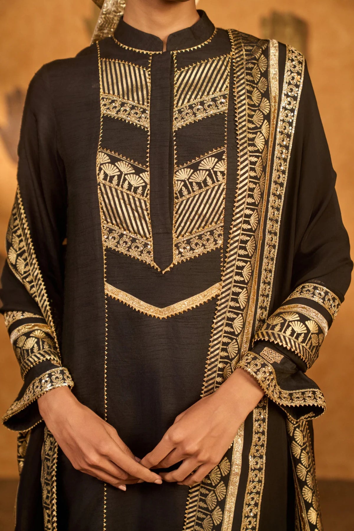 Black Vase Culotte Set