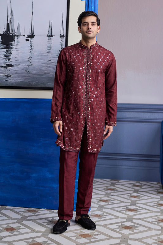 MAROON MIRROR EMBROIDERED KURTA PAIRED WITH PANTS