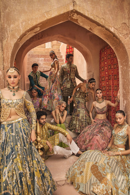 GREY MOSAIC SCALLOP CUTWORK BLOUSE WITH HIGHLIGHTED LEHENGA & TASSEL DUPATTA SET