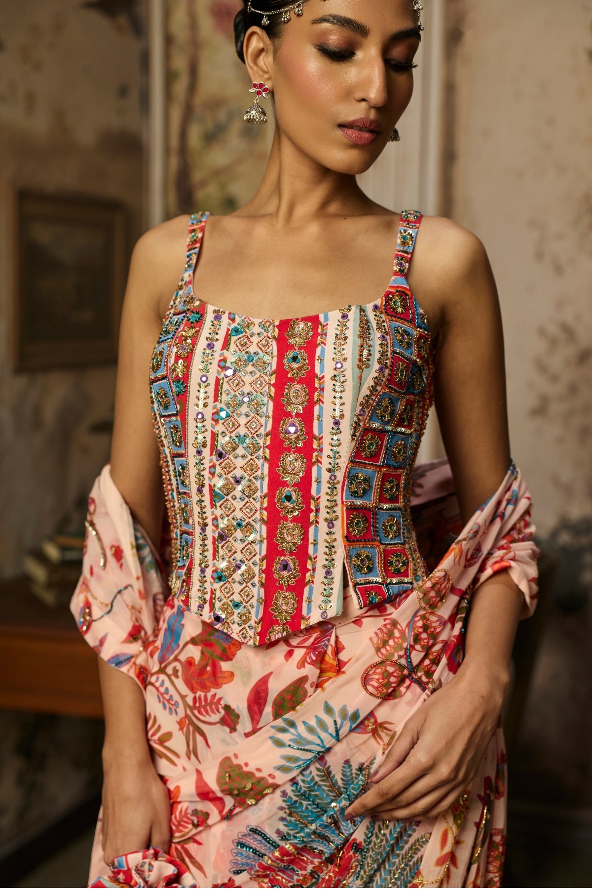 BLUSH PINK PRINTED AND HIGHLIGHTED CLASSIC SAREE SET