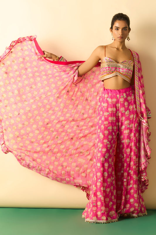 Dharika Cape Set