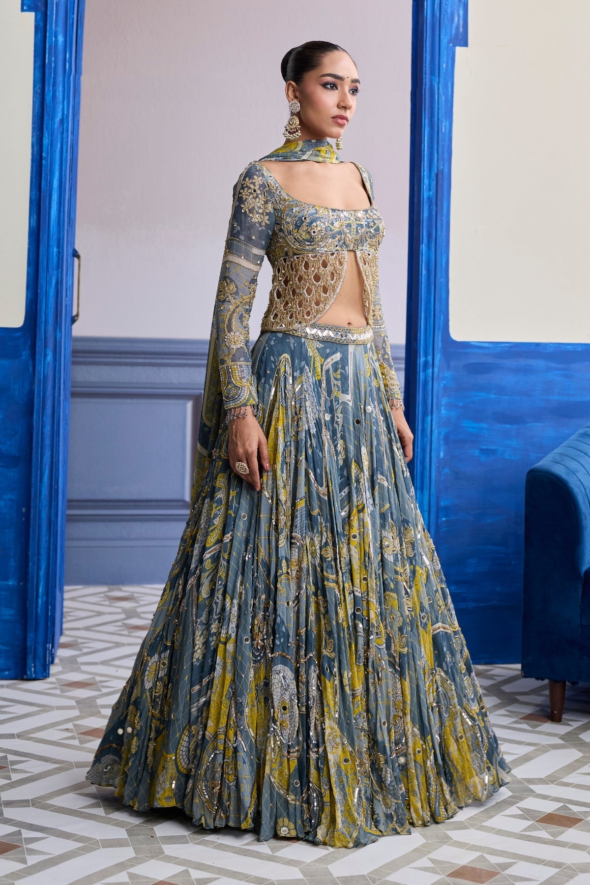 GREY MOSAIC SCALLOP CUTWORK BLOUSE WITH HIGHLIGHTED LEHENGA & TASSEL DUPATTA SET
