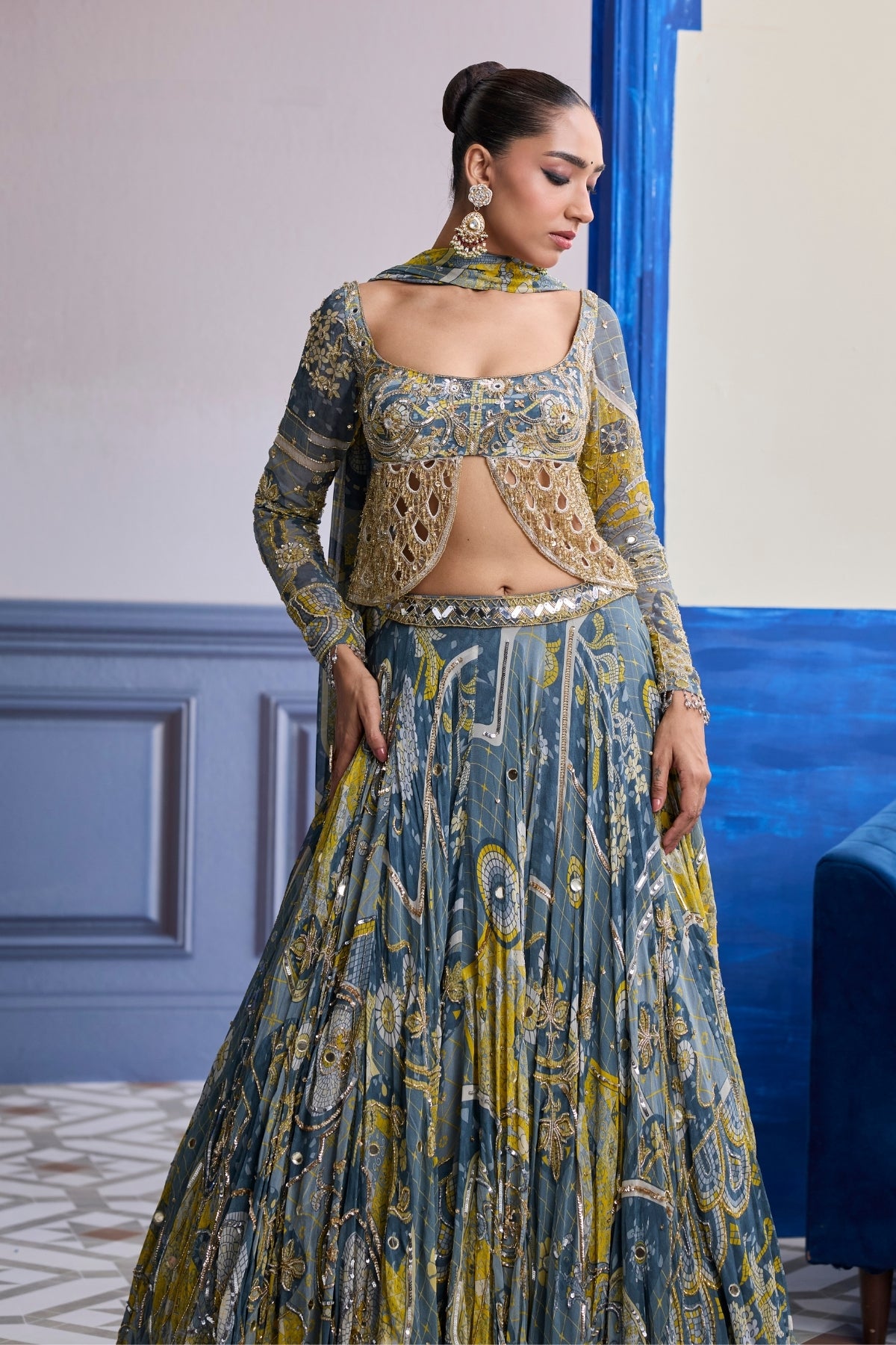 GREY MOSAIC SCALLOP CUTWORK BLOUSE WITH HIGHLIGHTED LEHENGA & TASSEL DUPATTA SET