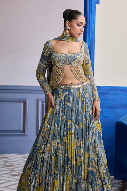 GREY MOSAIC SCALLOP CUTWORK BLOUSE WITH HIGHLIGHTED LEHENGA & TASSEL DUPATTA SET
