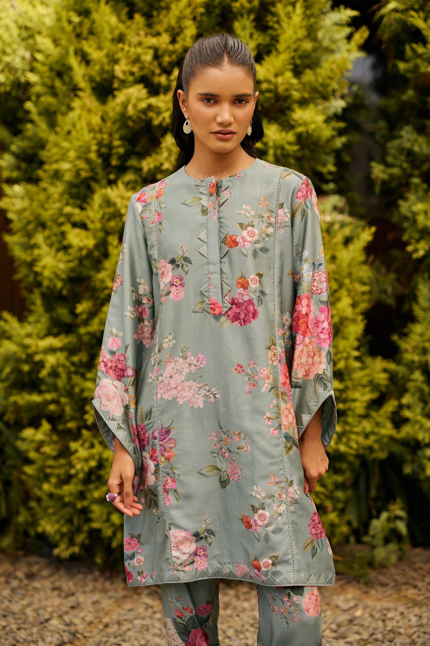 SAGE GREEN FLORAL PRINT