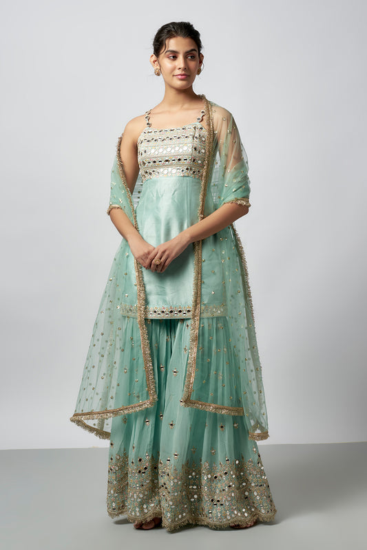 Kiah Sharara Set