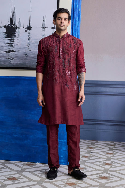 MAROON ABSTRACT EMBROIDERED KURTA PAIRED WITH PANTS