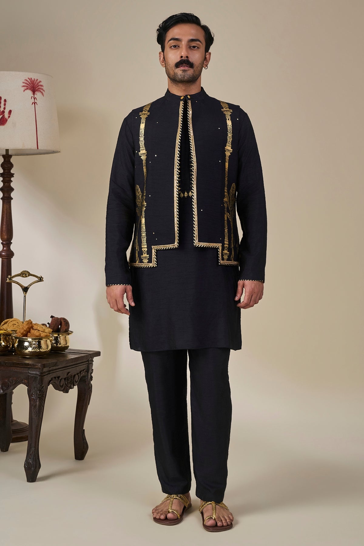 Black Malabar Grove Bandi Set