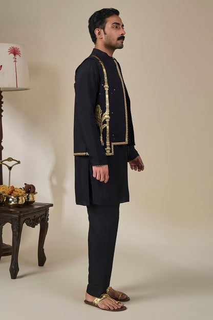 Black Malabar Grove Bandi Set