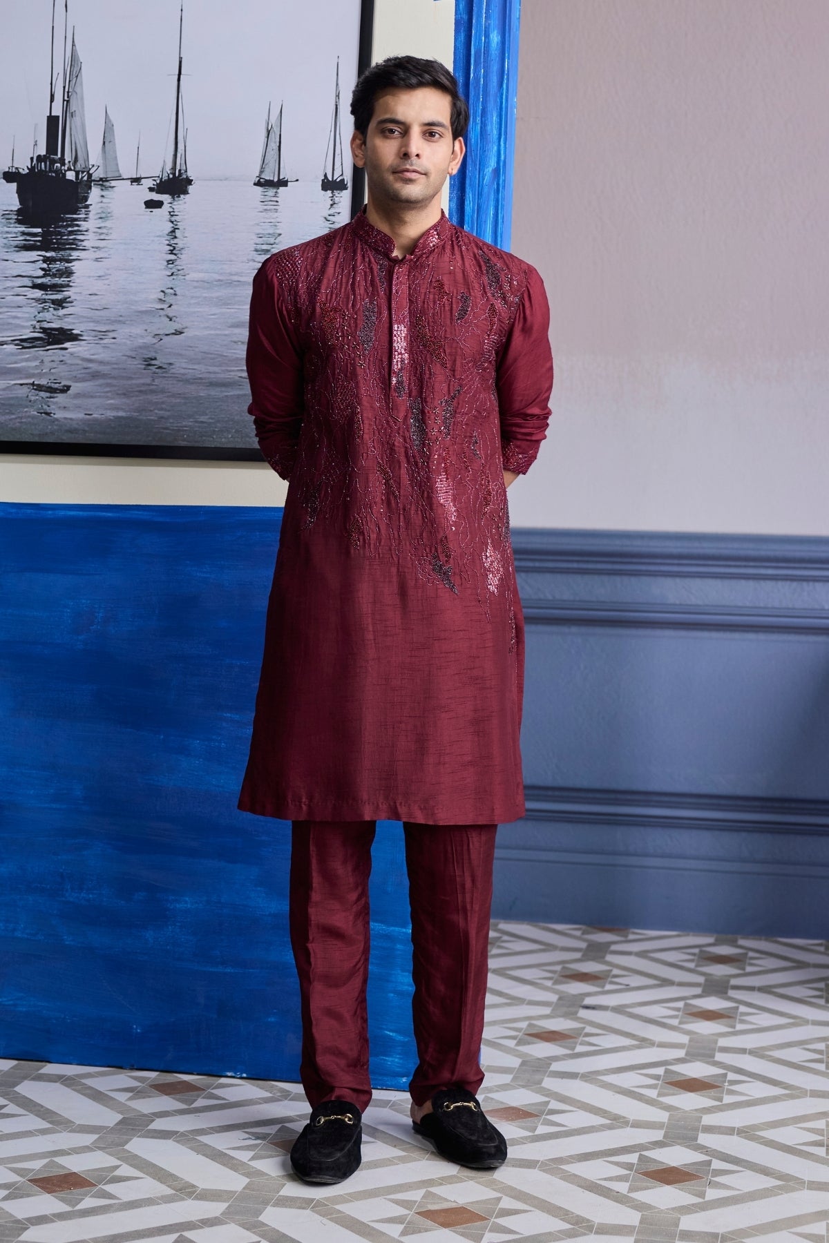 MAROON ABSTRACT EMBROIDERED KURTA PAIRED WITH PANTS