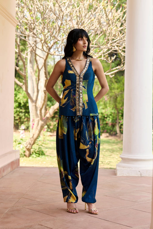 NAVYGOLD FLORAL PRINTED DHOTI SET