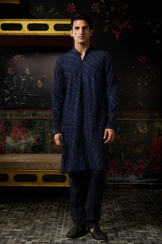 BLUE EMBROIDERED KURTA WITH PANTS