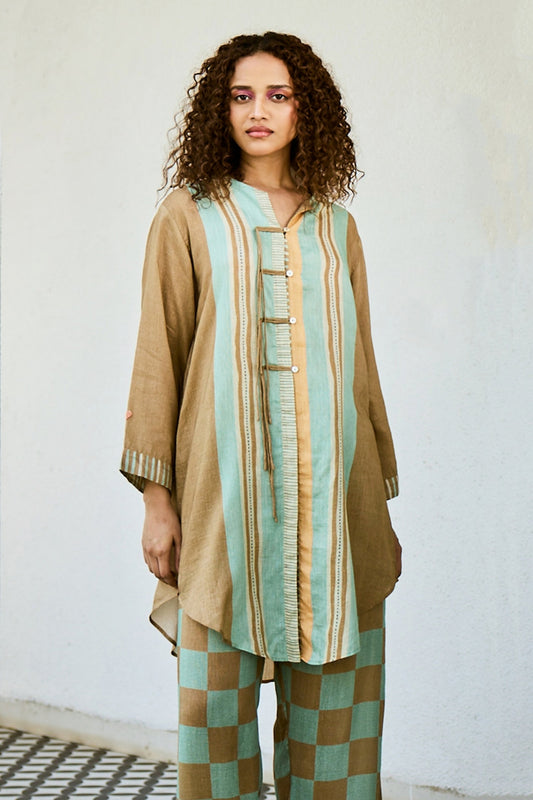 Linen Kurta Set With Checked Pants