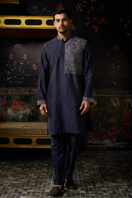 BLUE EMBROIDERED KURTA & PANTS