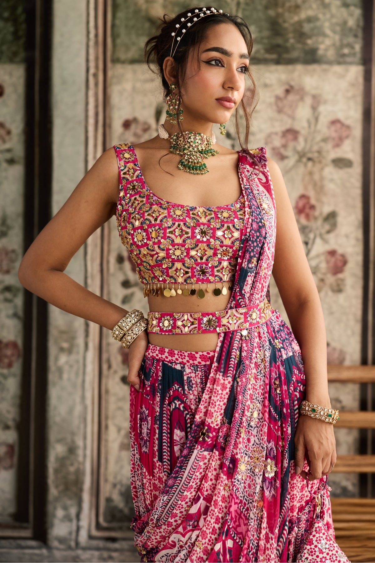 FUSCHIA PRINT AND HIGHLIGHTED SQUARE NECK BLOUSE WITH TIERED SAREE  SET