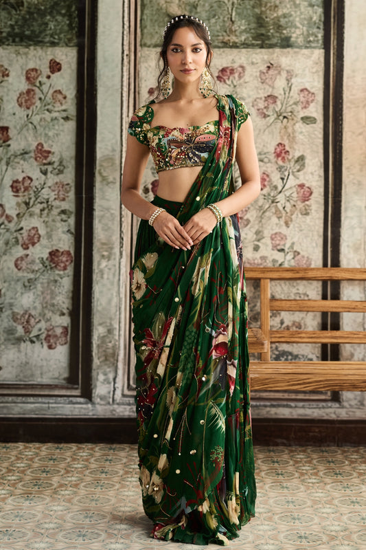 GREEN FLORAL PRINT AND HIGHLIGHTED SKIRT SAREE SET