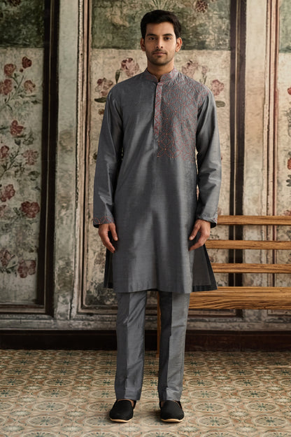 GREY EMBROIDERED KURTA & PANTS