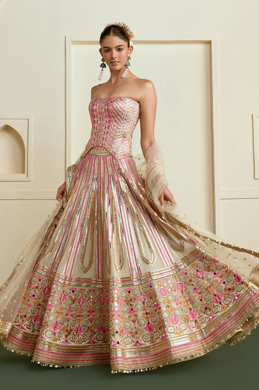 Ameesha lehenga Set